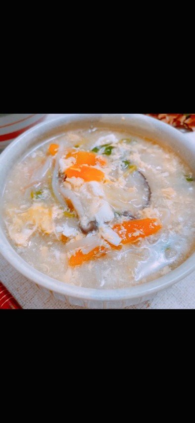 たっぷり野菜のかき玉スープの写真