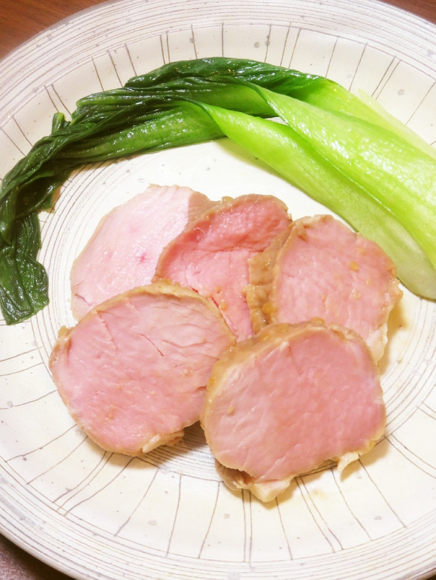☺低温調理で簡単♪豚ひれ肉の味噌漬け☺の画像