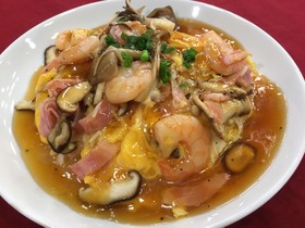 エビとキノコのふわっと天津飯