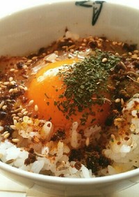 旨い♡カリカリカリー卵かけご飯(カレー)