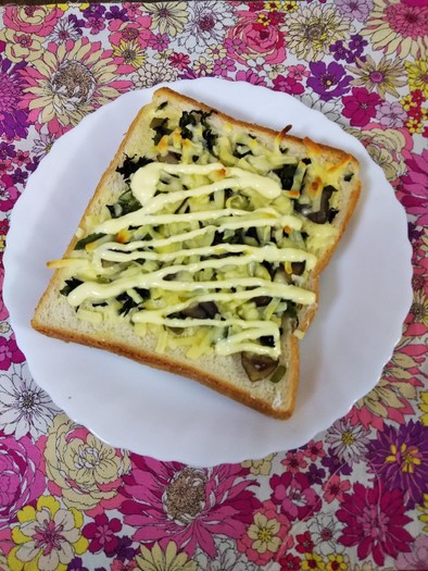 高菜チーズトーストの写真