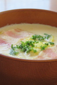ベーコンと白菜の豆乳クリームスープ