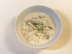 お手軽 キノコいっぱいクリームスープ