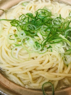 鶏もも肉と白菜の豆乳ラーメン鍋