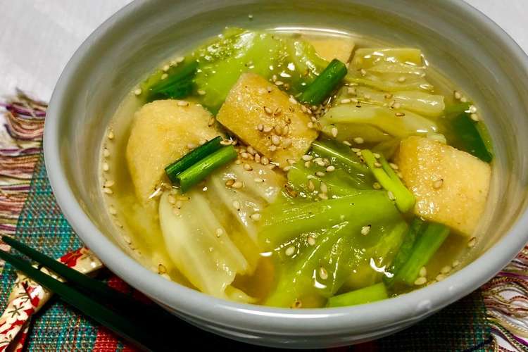 胡麻油風味 キャベツと油揚げの味噌汁 レシピ 作り方 By お料理ニャロメ クックパッド
