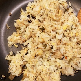 高菜とちりめんじゃこのチャーハン