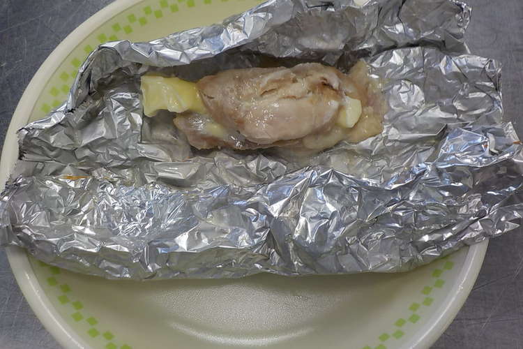 簡単給食 チキンのホイル巻き レシピ 作り方 By 簡単 町田市の給食 クックパッド 簡単おいしいみんなのレシピが377万品