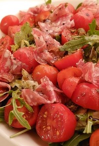 トマト/トリュフサラミ/バルサミコ