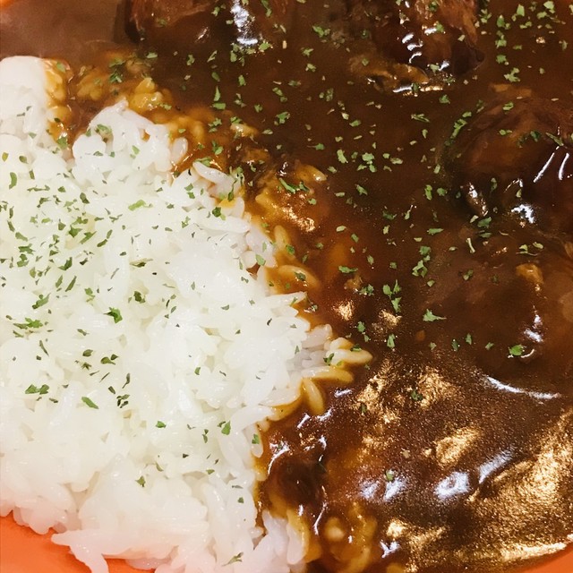 レトルト ミートボールカレー レシピ 作り方 By Bistromiti クックパッド 簡単おいしいみんなのレシピが360万品