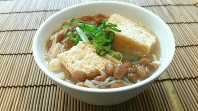 簡単ボリューミー♡栃尾揚げと納豆の味噌汁の写真