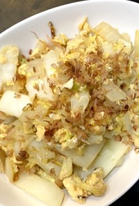 冷蔵庫の残り物で簡単副菜！白菜と卵炒め