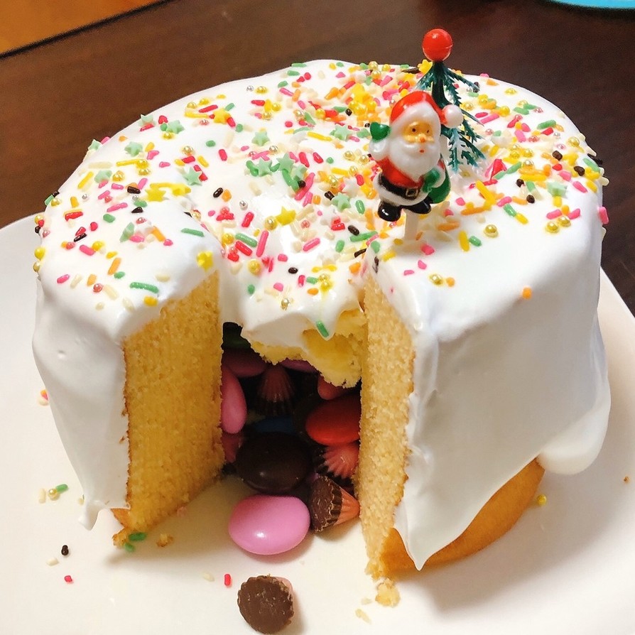 バウムでかくれんぼケーキ＊ギミックケーキの画像