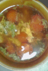 餃子の餡とトマト卵とじスープ