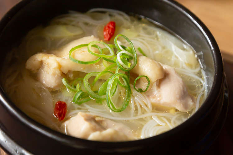 煮込み不要 レンジで簡単参鶏湯風ビーフン レシピ 作り方 By ケンミン食品 クックパッド 簡単おいしいみんなのレシピが365万品