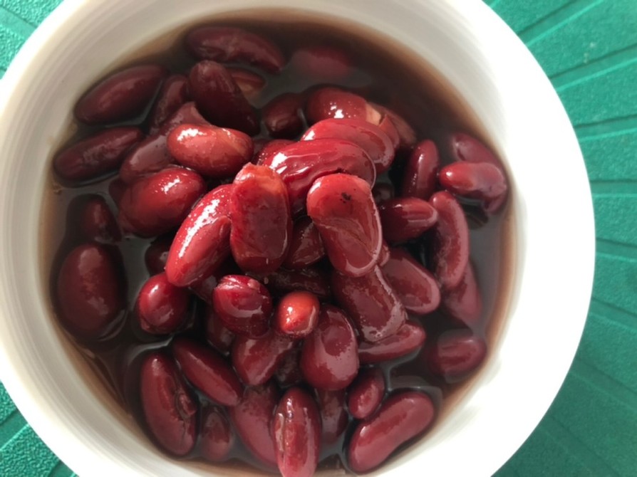 赤インゲン豆の赤ワイン煮の画像