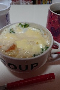 【朝ごはん】余ったスープでパングラタン