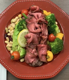 コンビニで簡単サラダプレート