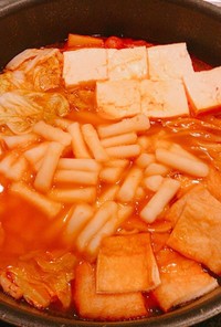 鍋つゆの素未使用、白菜でトッポギキムチ鍋