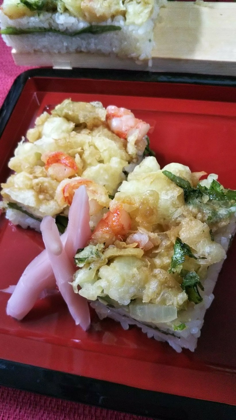 簡単&美味しい【海老天丼 押し寿司】の画像