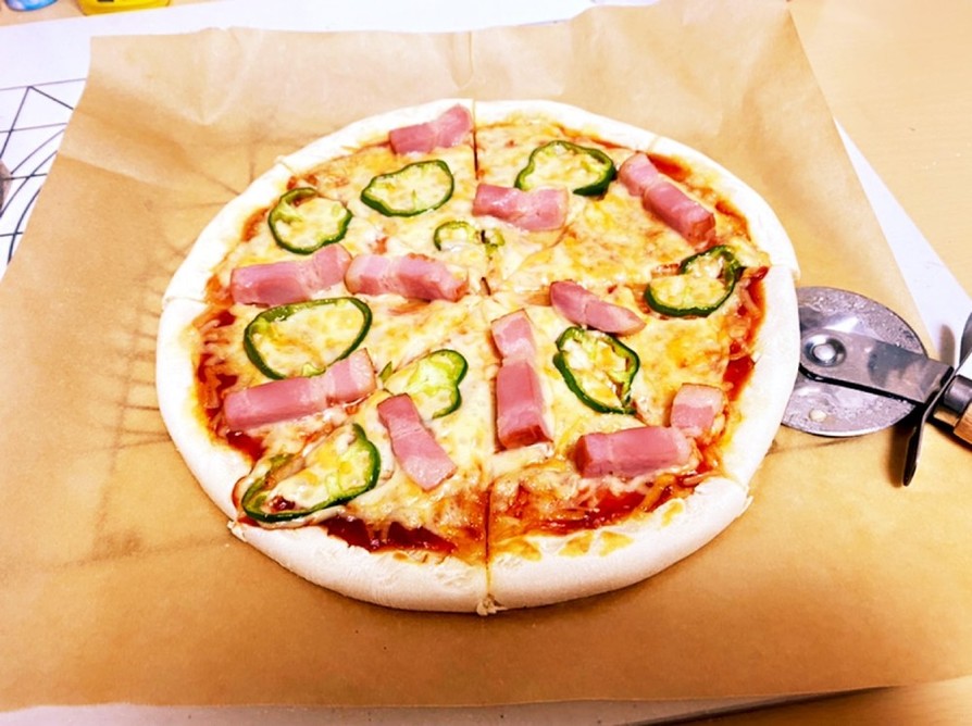 薄力粉とヨーグルトのピザ生地の画像