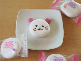 チョコマシュマロの子年デコ