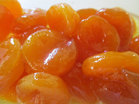ふっくら柔らか 干しあんずの蜜煮