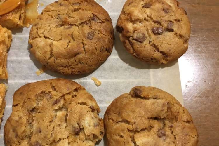 大きい アメリカンチョコチップクッキー レシピ 作り方 By はな抹茶 クックパッド