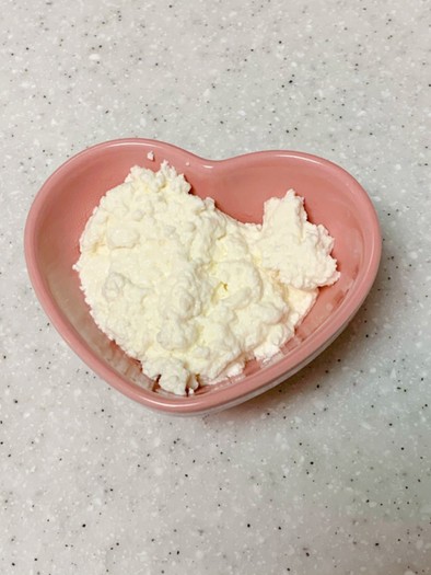 手作りリコッタチーズの写真