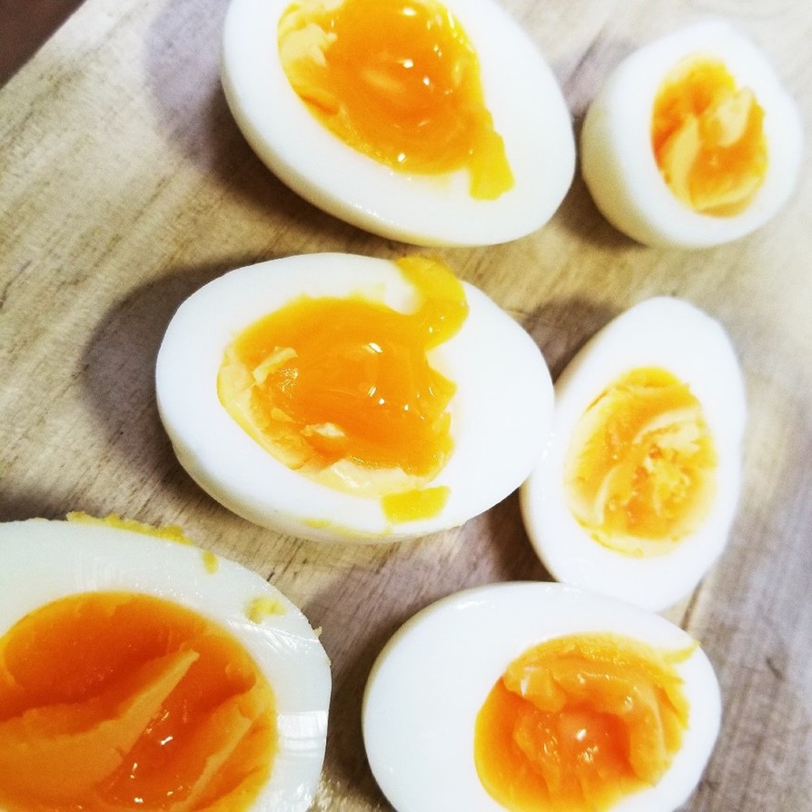 ゆで卵の簡単サラダの画像