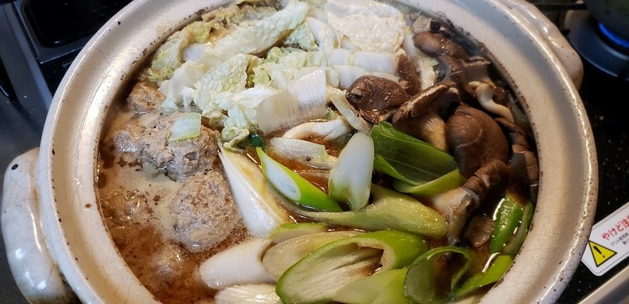 肉団子のゴマ味噌鍋の画像