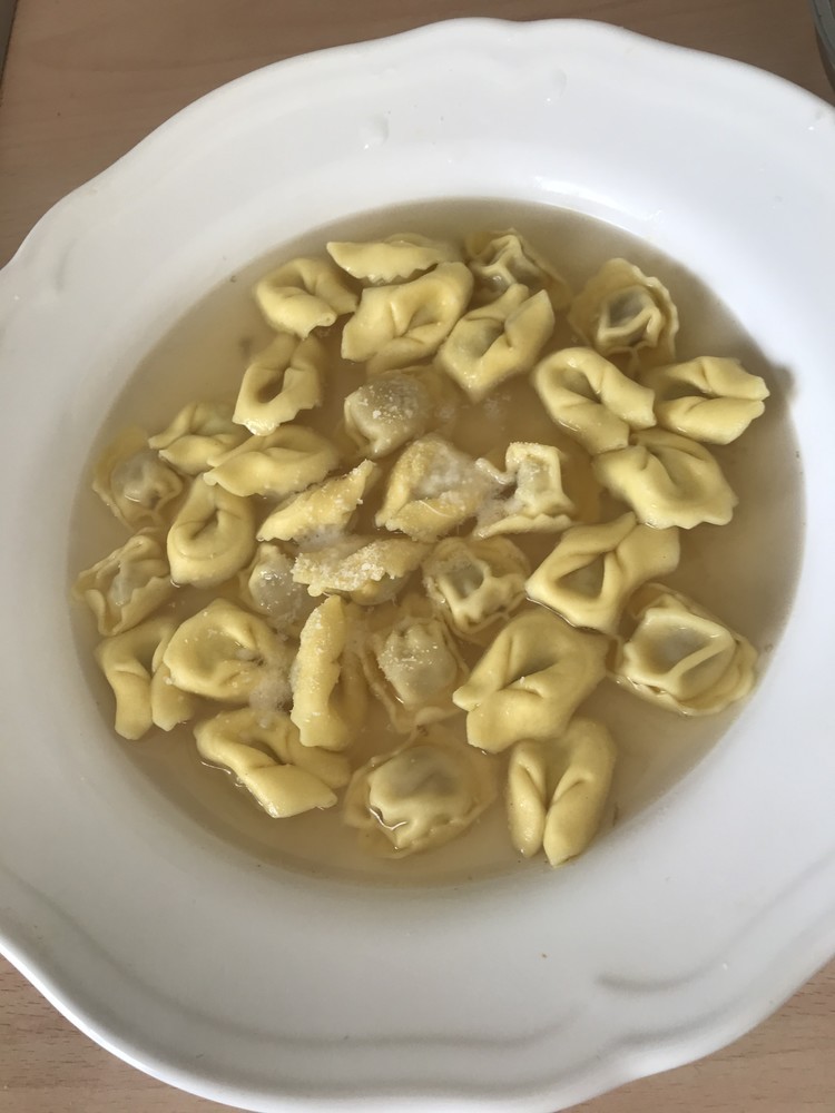 トマトトルテッリーニスープのレシピ