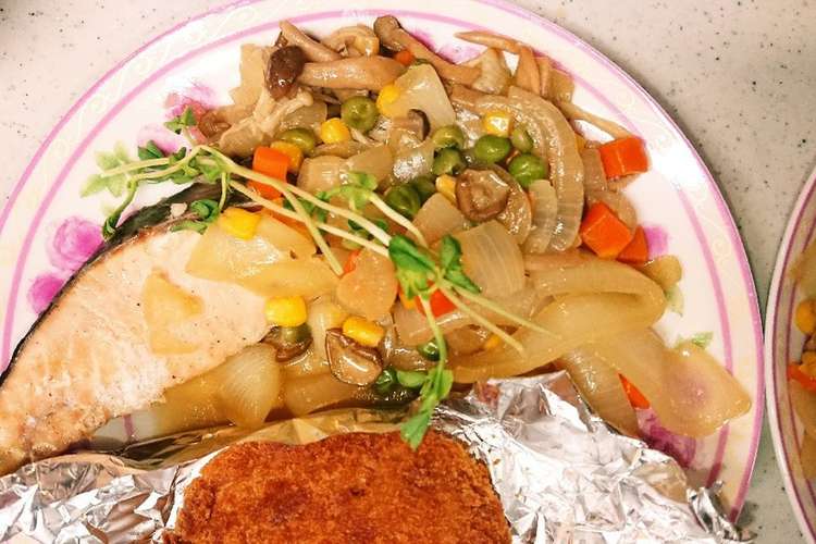 衛宮ごはん 鮭ときのこのバターホイル焼き レシピ 作り方 By 瑠奇亞 クックパッド 簡単おいしいみんなのレシピが360万品