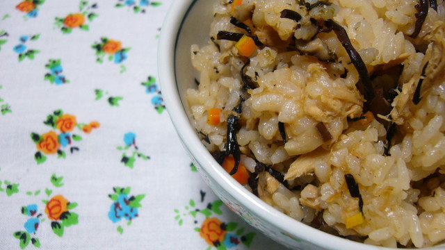 お吸い物の素でひじき炊き込みごはん レシピ 作り方 By Hallelujahcafe クックパッド お吸い物の素でひじき炊き込みごはん レシピ 作り方 By Hallelujahcafe クックパッド