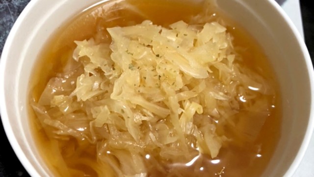 餃子のタレベースのキャベツ中華スープ レシピ 作り方 By Gamines クックパッド 簡単おいしいみんなのレシピが356万品