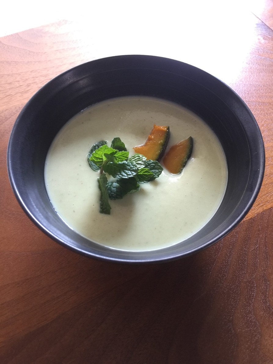 豆乳グリーンカレースープの画像