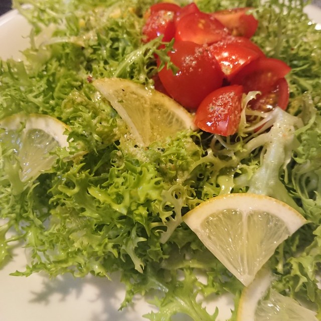 エンダイブを食べてみよう シンプルサラダ レシピ 作り方 By いっくん飯 クックパッド 簡単おいしいみんなのレシピが359万品 エンダイブを食べてみよう シンプルサラダ レシピ 作り方 By いっくん飯 クックパッド 簡単おいしいみんなのレシピが359万品