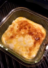 超簡単！豆腐と粉チーズの卵グラタン