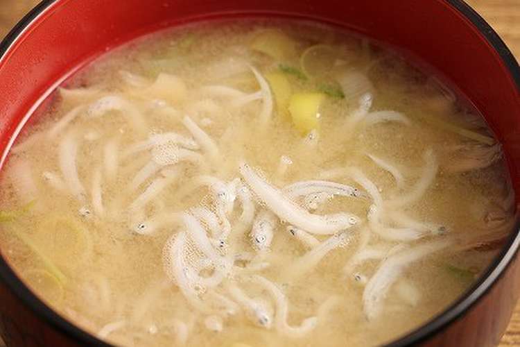 簡単 しらすと舞茸のお味噌汁 レシピ 作り方 By だんどり亭 クックパッド 簡単おいしいみんなのレシピが366万品