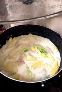 【簡単】白菜とベーコンのミルクスープ