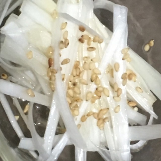 白髪ねぎのえごま油和え レシピ 作り方 By ニャンコせんせー クックパッド 簡単おいしいみんなのレシピが359万品
