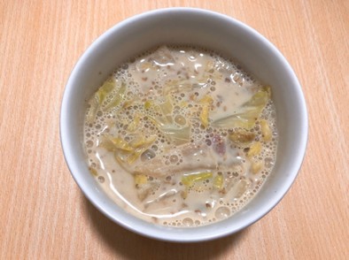 体ポカポカゴマ豆乳スープの写真