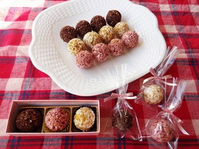 3色クランチボールチョコゆきポンプチまる