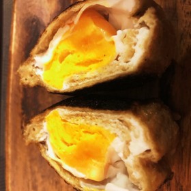 お弁当にも♡外はカリッ中ジュワたまご巾着
