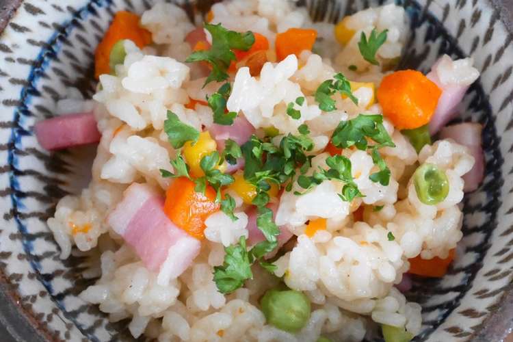 炊飯器で簡単ピラフ 幼児食 レシピ 作り方 By 保育園給食ご飯レシピ クックパッド