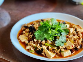干椎茸の旨味!四川麻婆豆腐