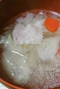 豚バラ肉とキャベツの柚子塩スープ