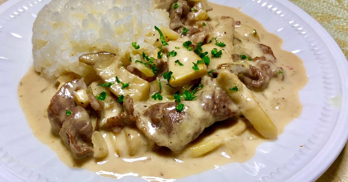 濃厚 牛肉とエリンギの生クリーム煮 レシピ 作り方 By お料理ニャロメ クックパッド