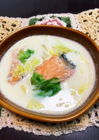 鮭と白菜の豆乳スープ♪
