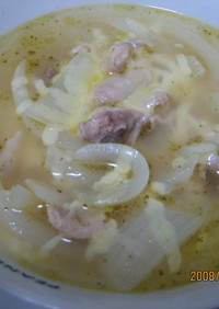 玉ねぎ＆鶏肉のスープ
