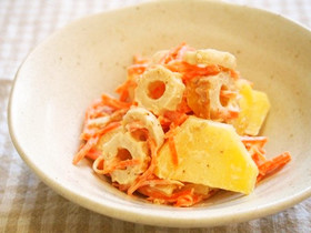 じゃが芋と人参・ちくわの胡麻マヨ和え♪